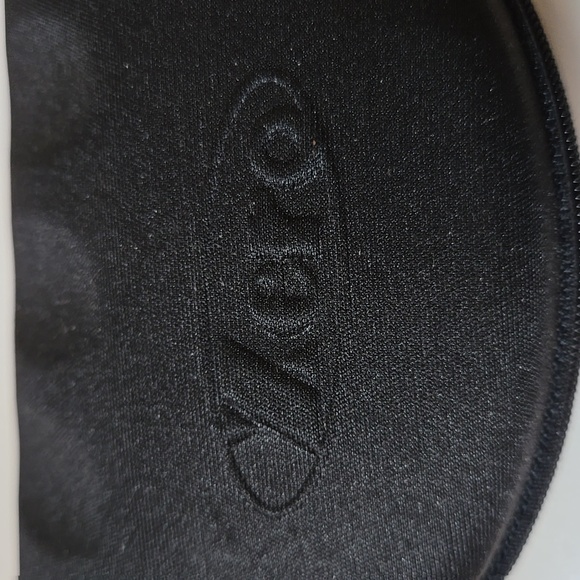 NWT Kube Zero-P Active Sports Sunglasses with Hard Case - Picture 11 of 12